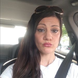 Meet your Posher, Michele